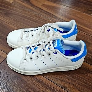*SOLD* Adidas Stan Smiths